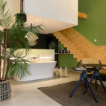 Mihotel Comte Лион Экстерьер фото